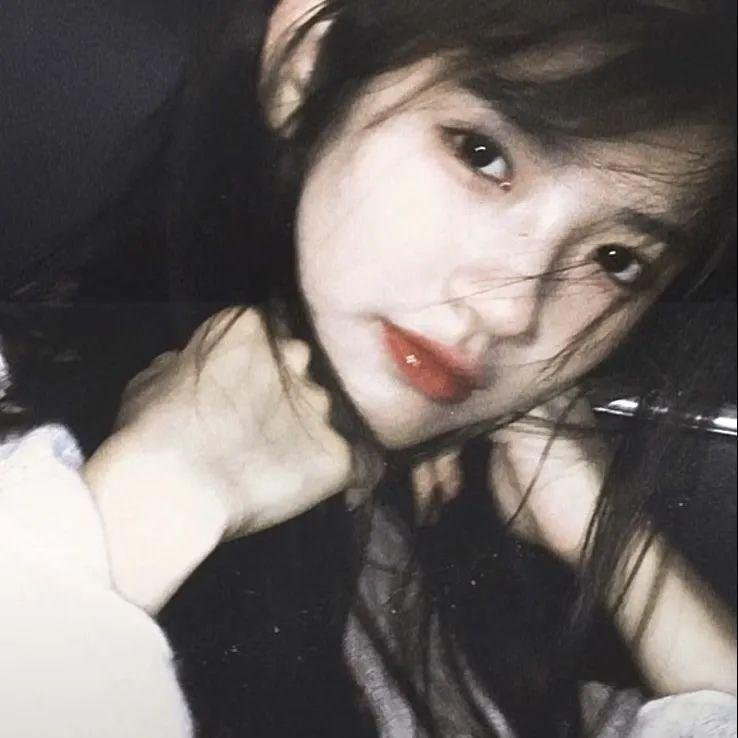 抬头看看夜晚的星星